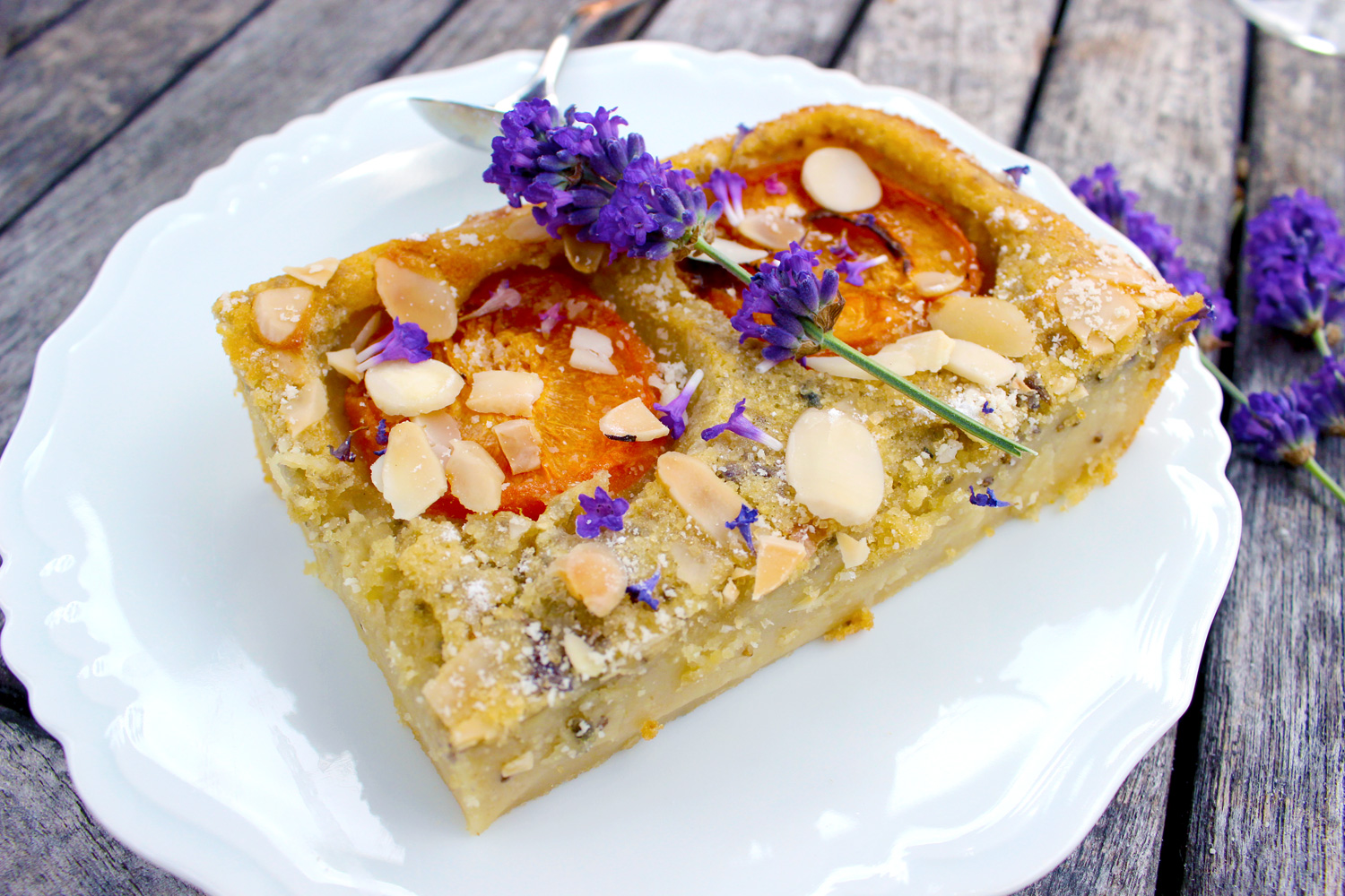 Clafoutis Vegan Aux Abricots Et A La Lavande Recette Vegan Pratique