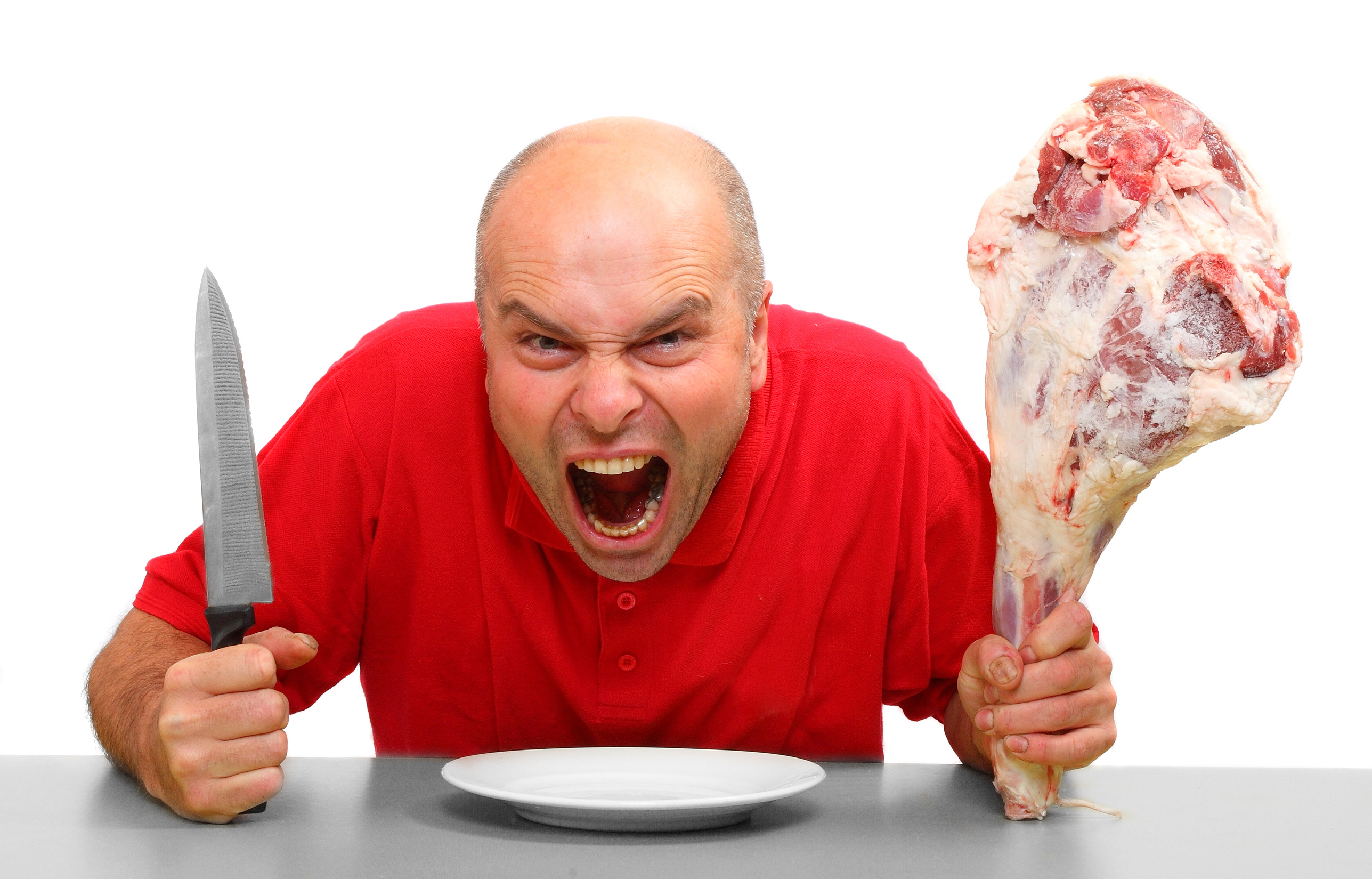 Мясо едят руками. Злой человек.